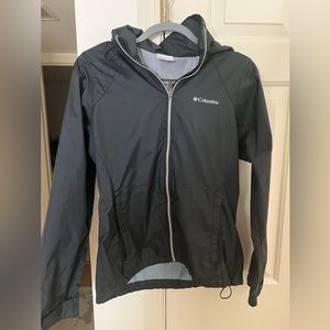 Columbia women’s windbreaker